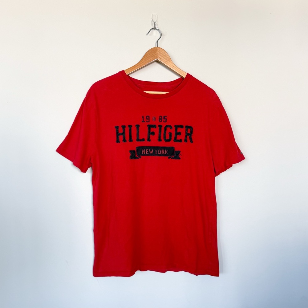 3/$20⚡️ Tommy Hilfiger New York Red Short Sleeve Casual T-Shirt Navy Letter
